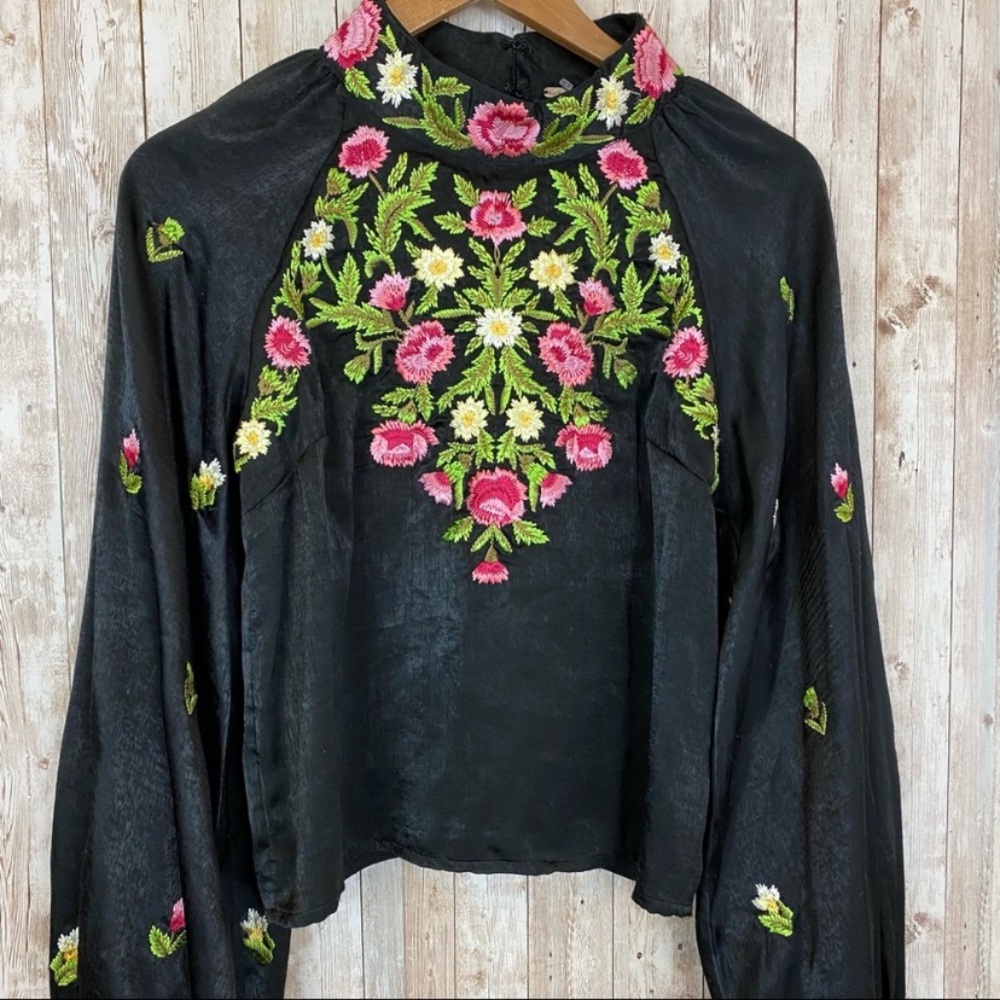 Free People Jessica High Neck Embroidered Black Peasant Blouse Top Boho Gypsy - Picture 12 of 16